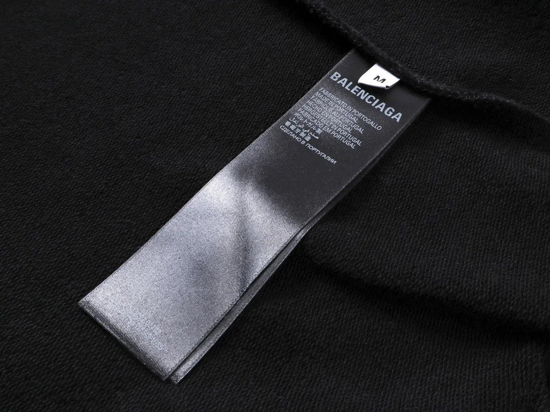 【 . Quality】BALENCI*GA/ .SS 24 New Arrival， I Love Paris& Balenciaxx . . Authentic ， ！ ZP 。 460 ， . ， ，。 。 . ， 。 OS . Same Style ：BL 238908 :：Black Size：XS S M L